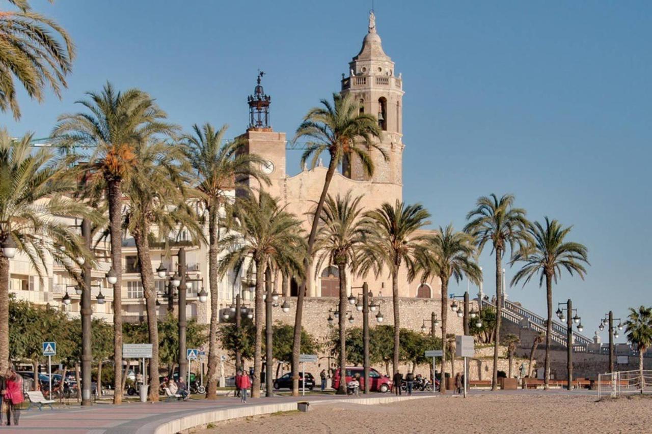 Ferienwohnung Atico Con Fantasticas Vistas Al Mar Y La Iglesia Sitges Exterior foto
